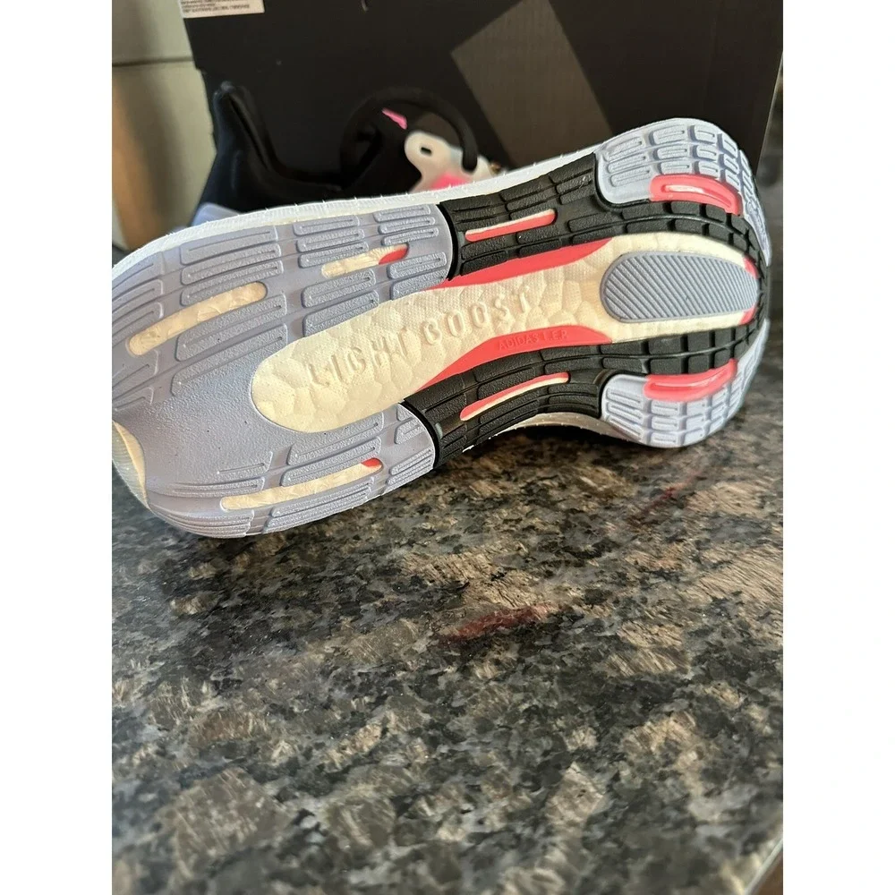 NEW Adidas Ultraboost Light running shoes‎ women's 7.5 Lucid Pink, Black. IE1764